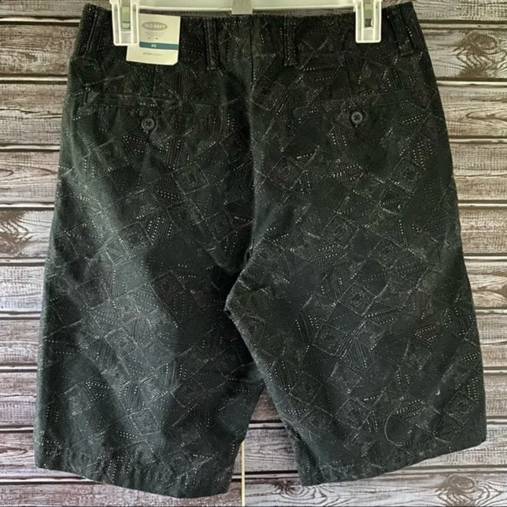 NWT Old‎ Navy Shorts Size 30
